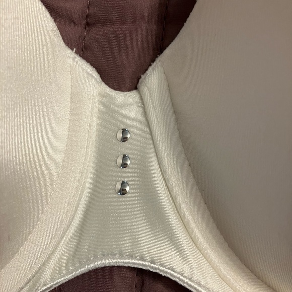 Maidenform strapless underwire bra - Picture 2 of 5